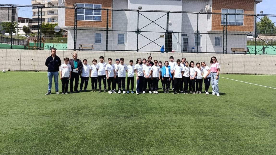 Yenibağlar Gençlik merkezini ziyaret ettik.